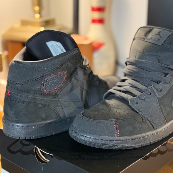 ALMOST NEW WORN M 10.5- AIR JORDAN 1 MID SE CRAFT COLLAB - DR SMOKE GRY/BLK NIKE main image 7